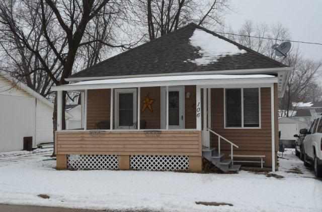 106 E Newton St., Heyworth, IL 61745
