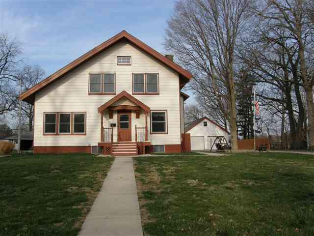 1005 S Fell Ave., Normal, IL 61761