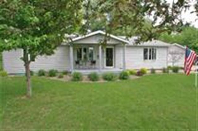 13290 Zimmerly, Mackinaw, IL 61755