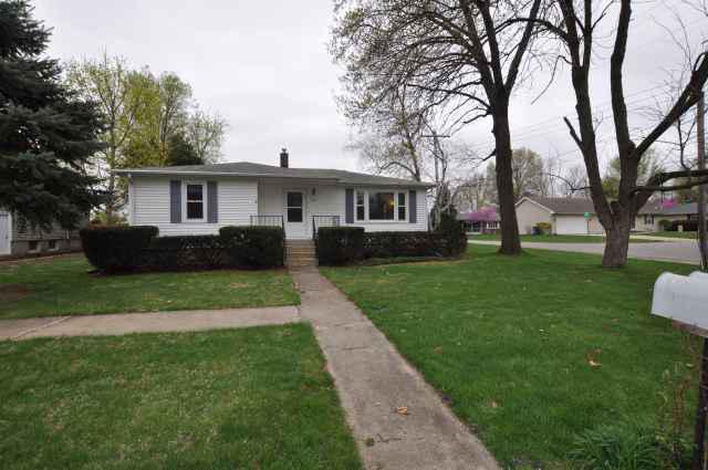 312 W Clarke St., Heyworth, IL 61745