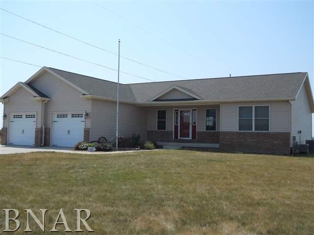510 E Clay, El Paso, IL 61738