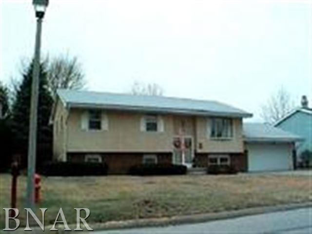 105 Rebecca Ln., Normal, IL 61761
