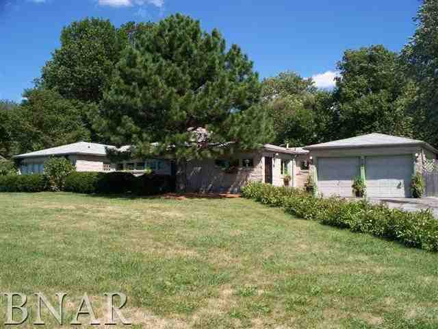902 N Main St., Normal, IL 61761