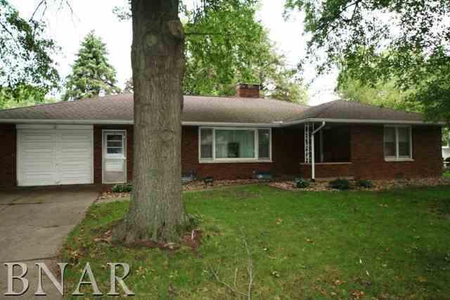 302 W Fourth St., Mackinaw, IL 61755