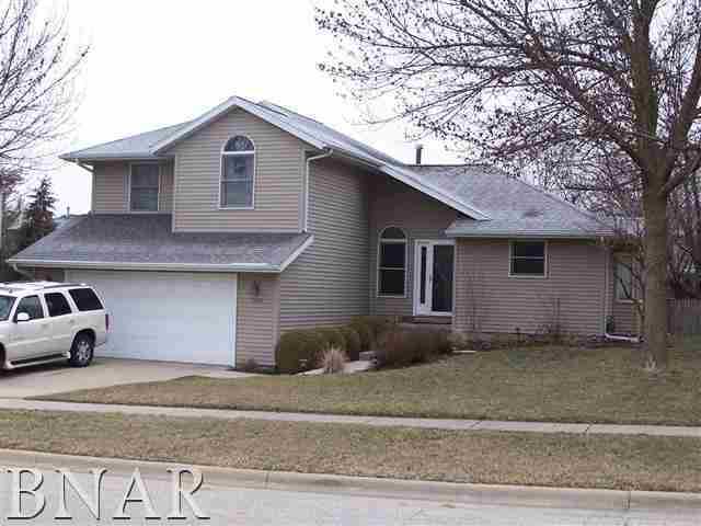 1508 Beckenham Dr., Bloomington, IL 61704
