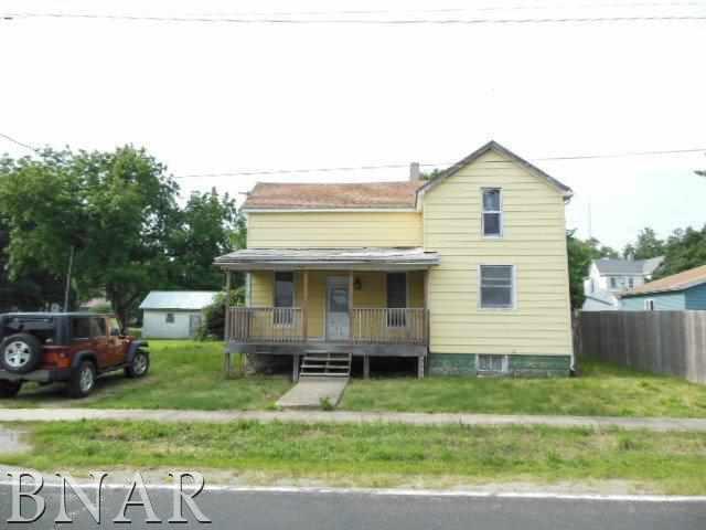 107 Harrison, Saybrook, IL 61770