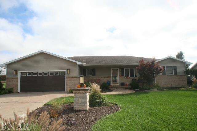 609 Brendalyn, Mackinaw, IL 61755