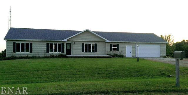9 Lake Ct., Secor, IL 61771
