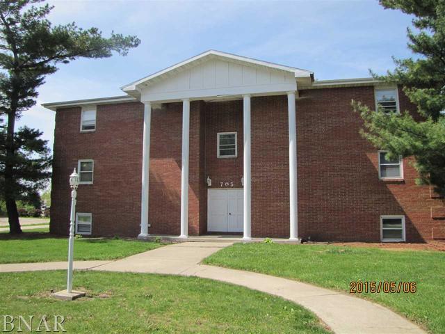 705 S Golfcrest #C, Normal, IL 61761