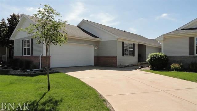 37 Astoria Way, Bloomington, IL 61704