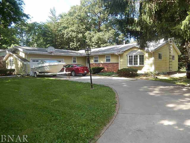 9583 Violet Valley Rd., Clinton, IL 61727
