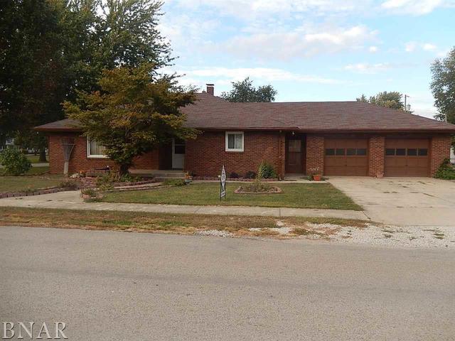 625 W White St., Clinton, IL 61727