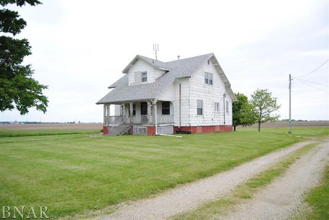 9873 Birkbeck Rd., Clinton, IL 61727