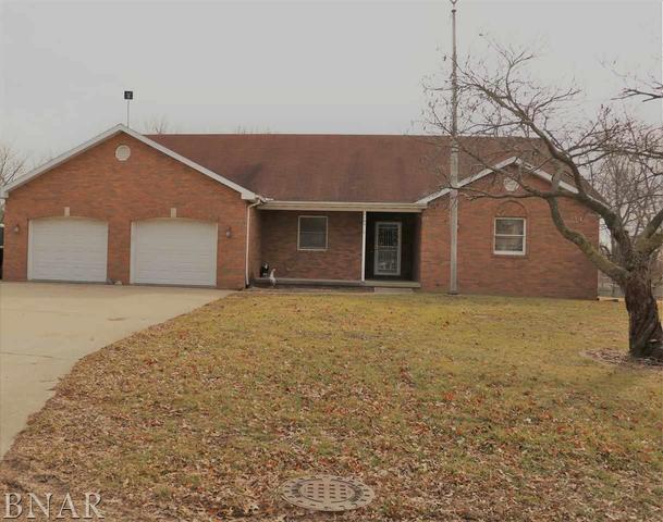 1104 S Quincy, Clinton, IL 61727