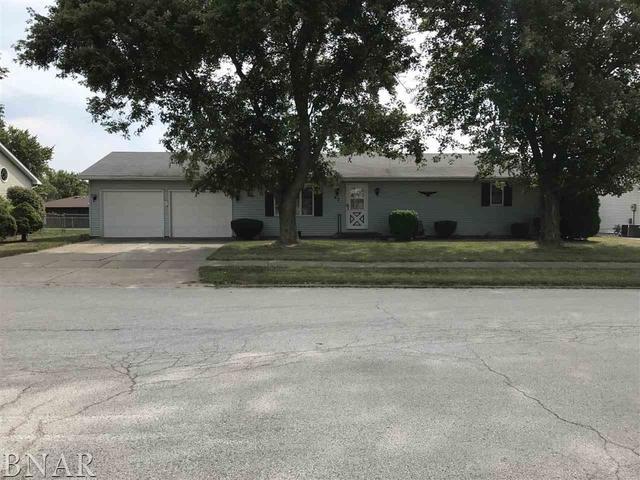 62 Somerset Dr., Clinton, IL 61727