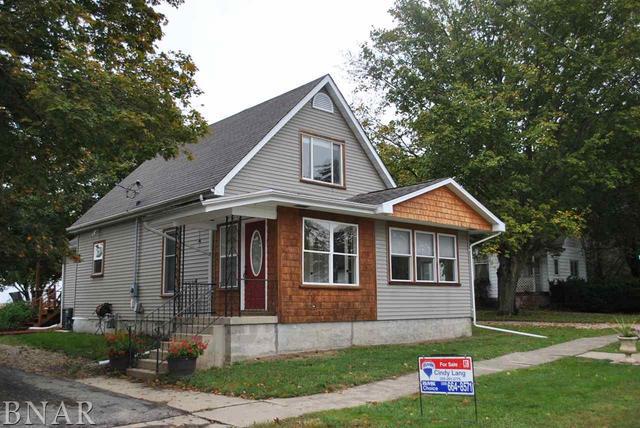 121 N Main, Stanford, IL 61744