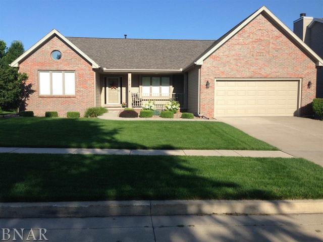 2818 Chesapeake Ln., Bloomington, IL 61704