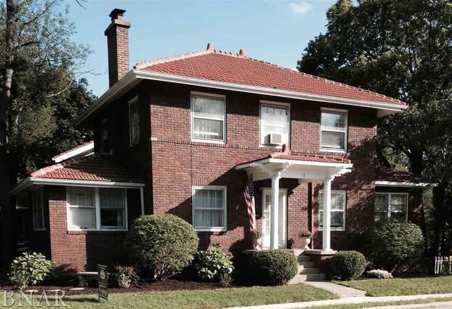 17 Broadway Pl., Normal, IL 61761