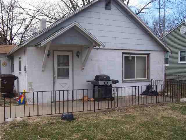 205 N Gibson St., Clinton, IL 61727