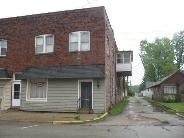 117 S Quincy St., Clinton, IL 61727