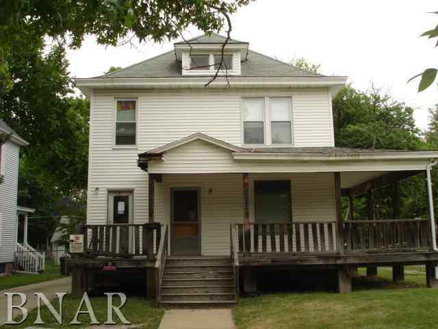 1101-1/2 N Fell Ave., Bloomington, IL 61701
