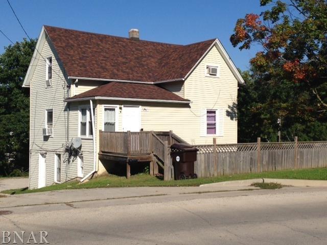 807 N Grant St., Clinton, IL 61727
