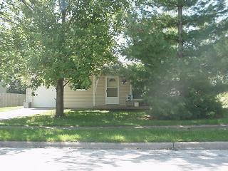 3 Kirkwood Dr., Clinton, IL 61727