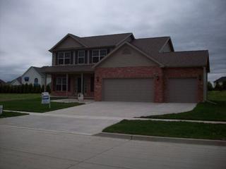 1205 Longford Ln., Bloomington, IL 61704