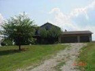 103 Lusch Ln., Mackinaw, IL 61755