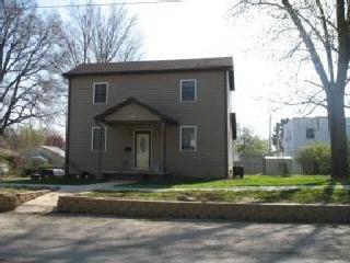 402 S Monroe, Clinton, IL 61727