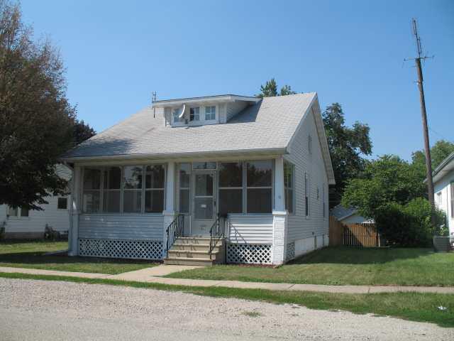 709 W Jefferson, Clinton, IL 61727