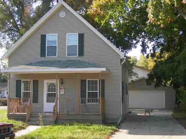 422 E Prairie, Pontiac, IL 61764