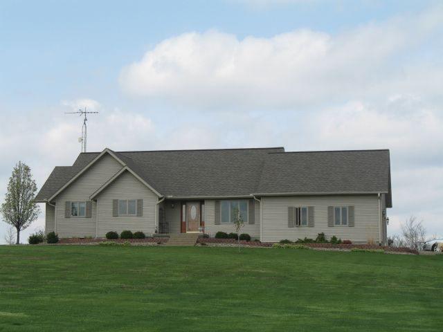 RR1 Box 105 M, Clinton, IL 61727