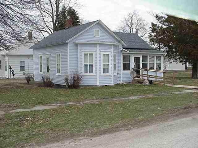 521 W North, Clinton, IL 61727