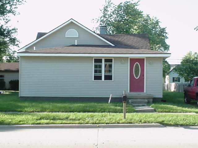 1407 E Main, Clinton, IL 61727