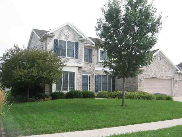 3704 Armstrong Dr., Bloomington, IL 61704