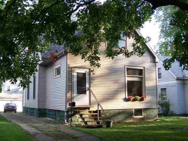 603 E Market St., Bloomington, IL 61701