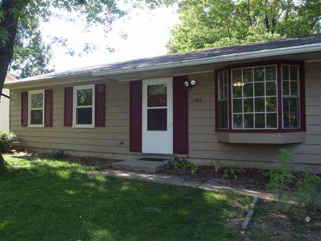 1300 Dalton Dr., Normal, IL 61761