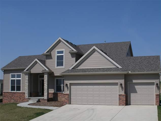 1605 Eagle Rd., Champaign, IL 61820