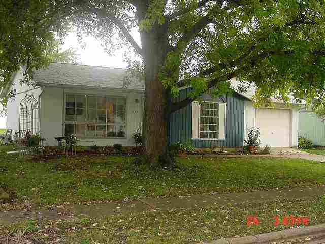 1335 Dillon Dr., Normal, IL 61761