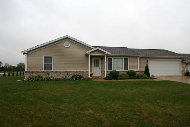 1 Thomas Ct., Mackinaw, IL 61755