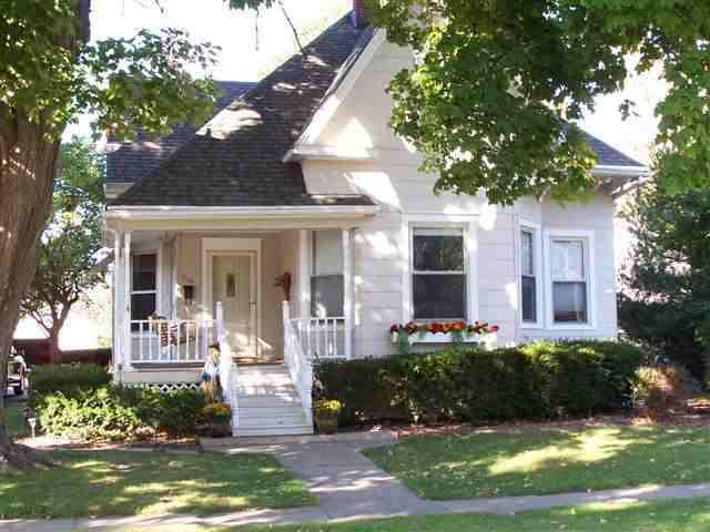 710 E Center, Leroy, IL 61752