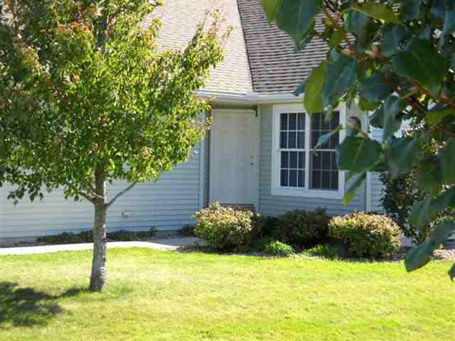 111 Labrador Ln., Downs, IL 61736