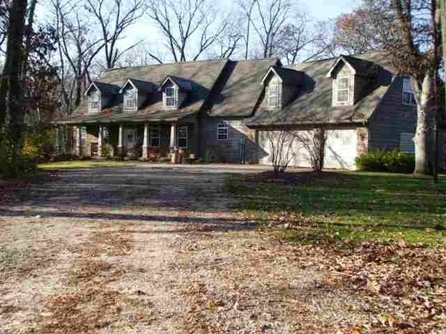 110 Oak Valley, Goodfield, IL 61742