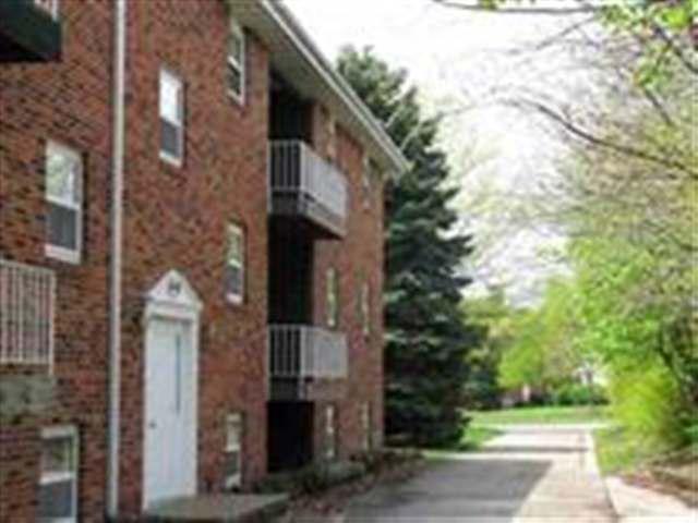 1506 Northbrook Dr. #301, Normal, IL 61761