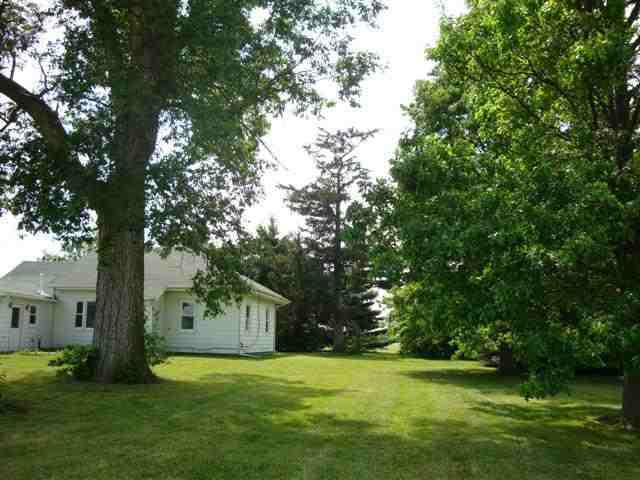 28195 E 350 Rd., Leroy, IL 61752