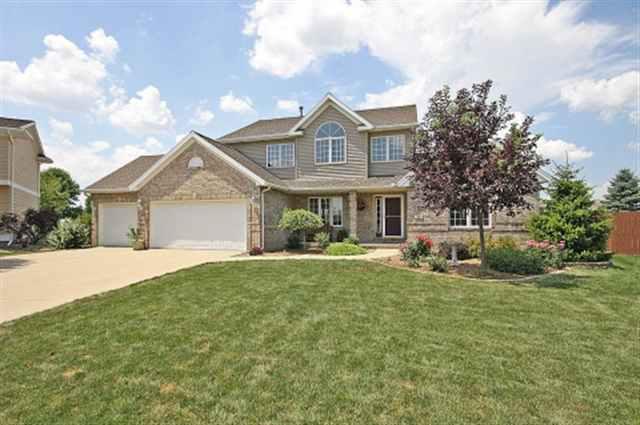 28 Hodgehaven, Bloomington, IL 61704