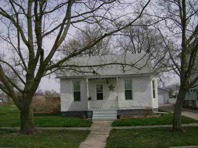504 N Madison, Clinton, IL 61727