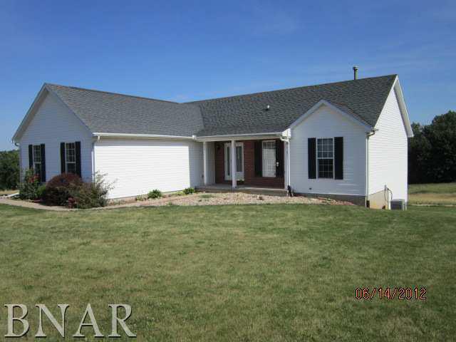 16106 E 300 Rd., Heyworth, IL 61745