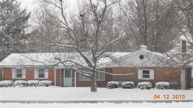810 N Barnett St., Leroy, IL 61752